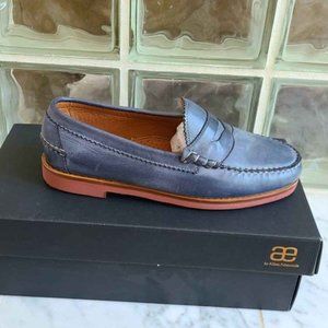 Allen Edmonds Sedona Loafers (Navy - New in Box) Size 10.5, 3E Width